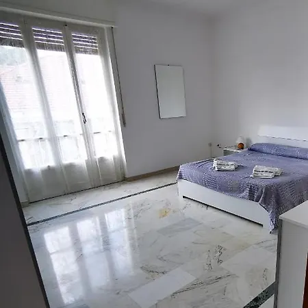 Casa Buena Vista Апартаменты Бордигера