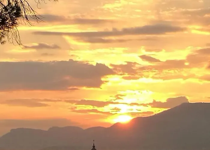 Casa Buena Vista شقة بورديغيرا